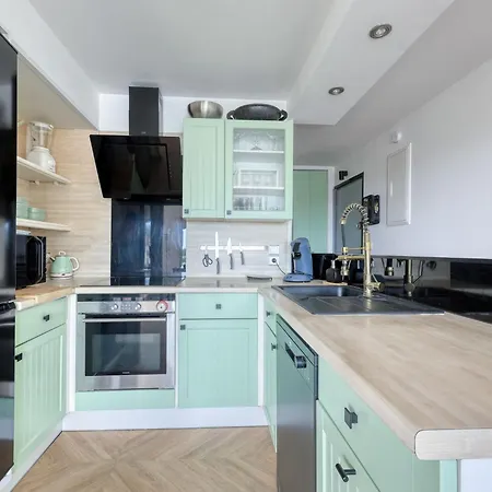 Le Fidji-2 By Interhome *