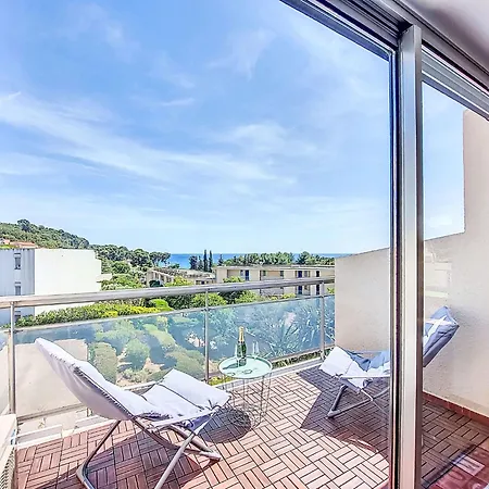 Le Fidji-2 By Interhome *