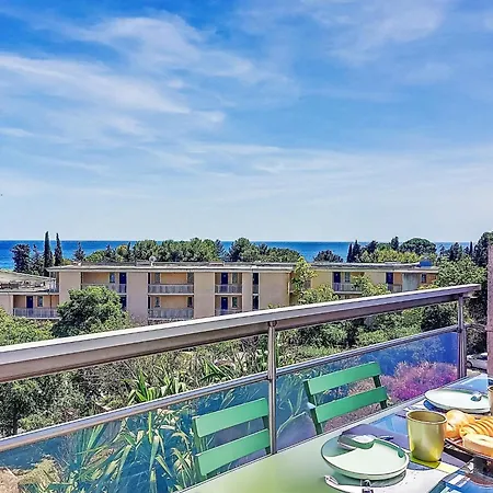 Le Fidji-2 By Interhome La Ciotat